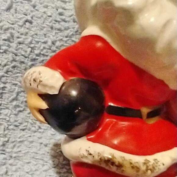 Vintage Enesco Ceramic Bowling Santa Claus 1950s Christmas Salt Shaker - Picture 12 of 16